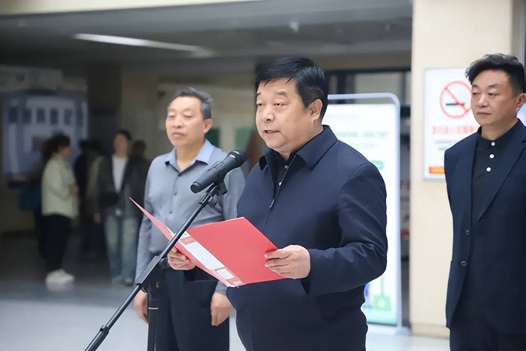 商丘睢阳区首个党外知识分子实践创新工作室落户商丘第四人民医院