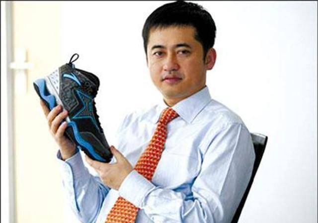 原创又一中国鞋王诞生靠着奥运会上位仅次于阿迪达斯和耐克