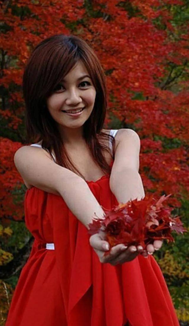 细数娱乐圈身材娇小却颜值惊人的女明星看看有没有你喜欢的