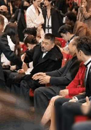 不愿起身演皇帝,丁勇岱谁也不怕_代勇_明星_态度