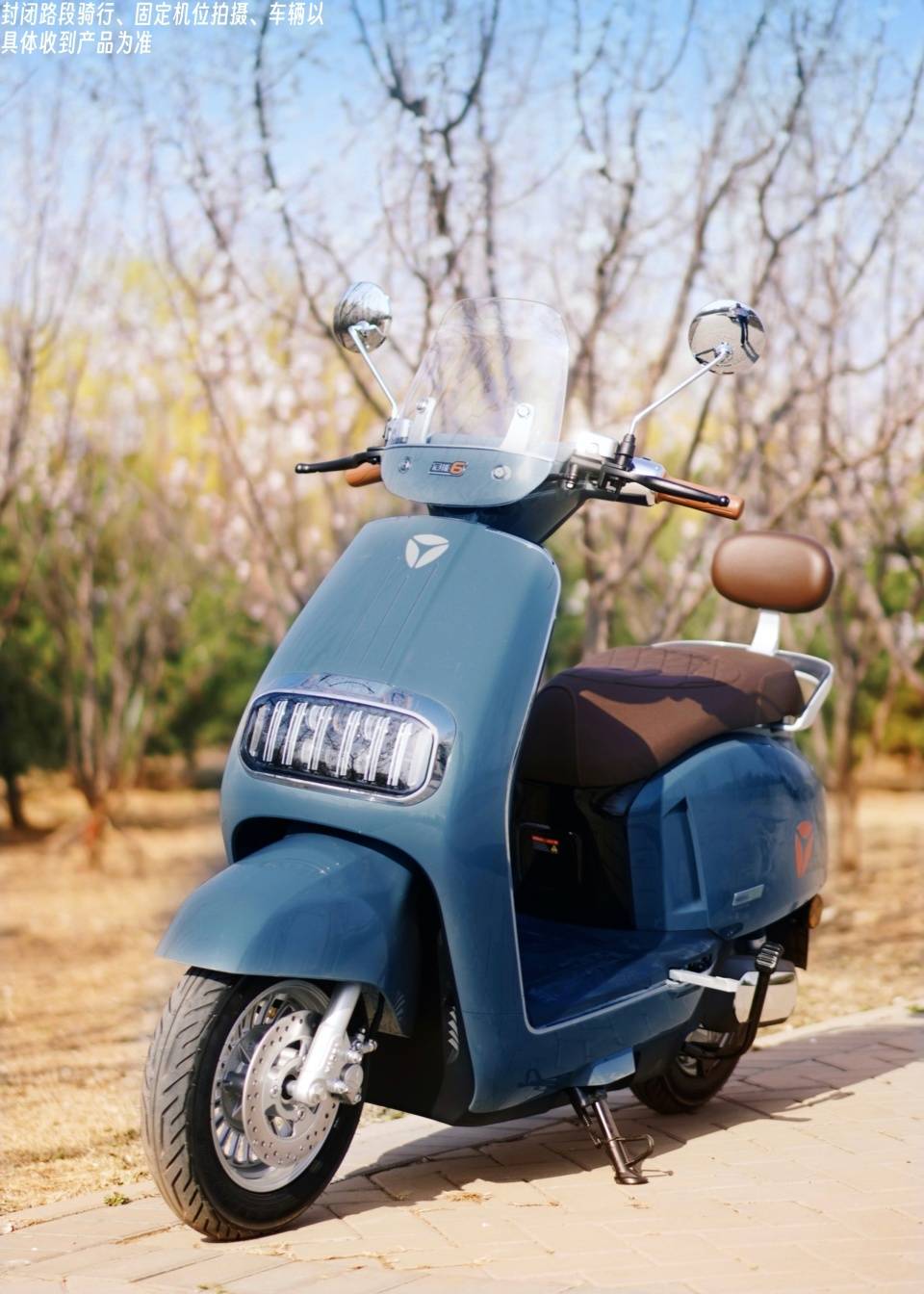 骑上我心爱的雅迪冠能6代 m85,感受春日独有的轻灵和浪漫