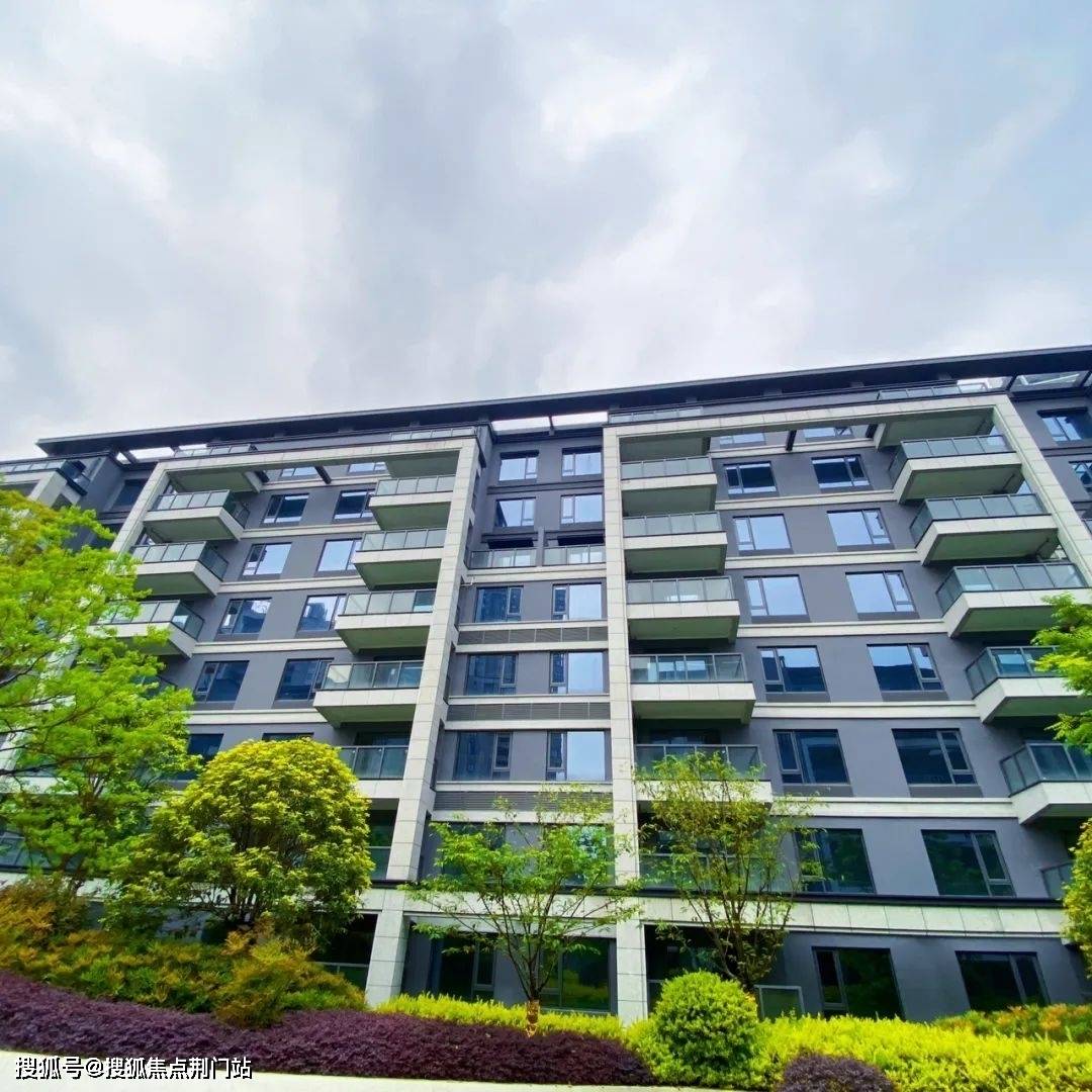 禹洲·泊朗廷实拍图开发商:top30强 禹洲集团 上市公司,区域板块:奥体