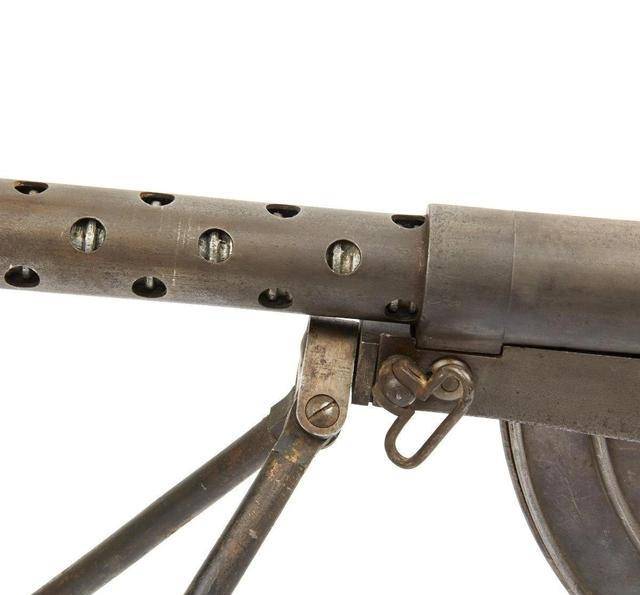 世界大战中最烂的一把枪:法国想换掉却无枪可换_绍沙_轻机枪_步枪子弹