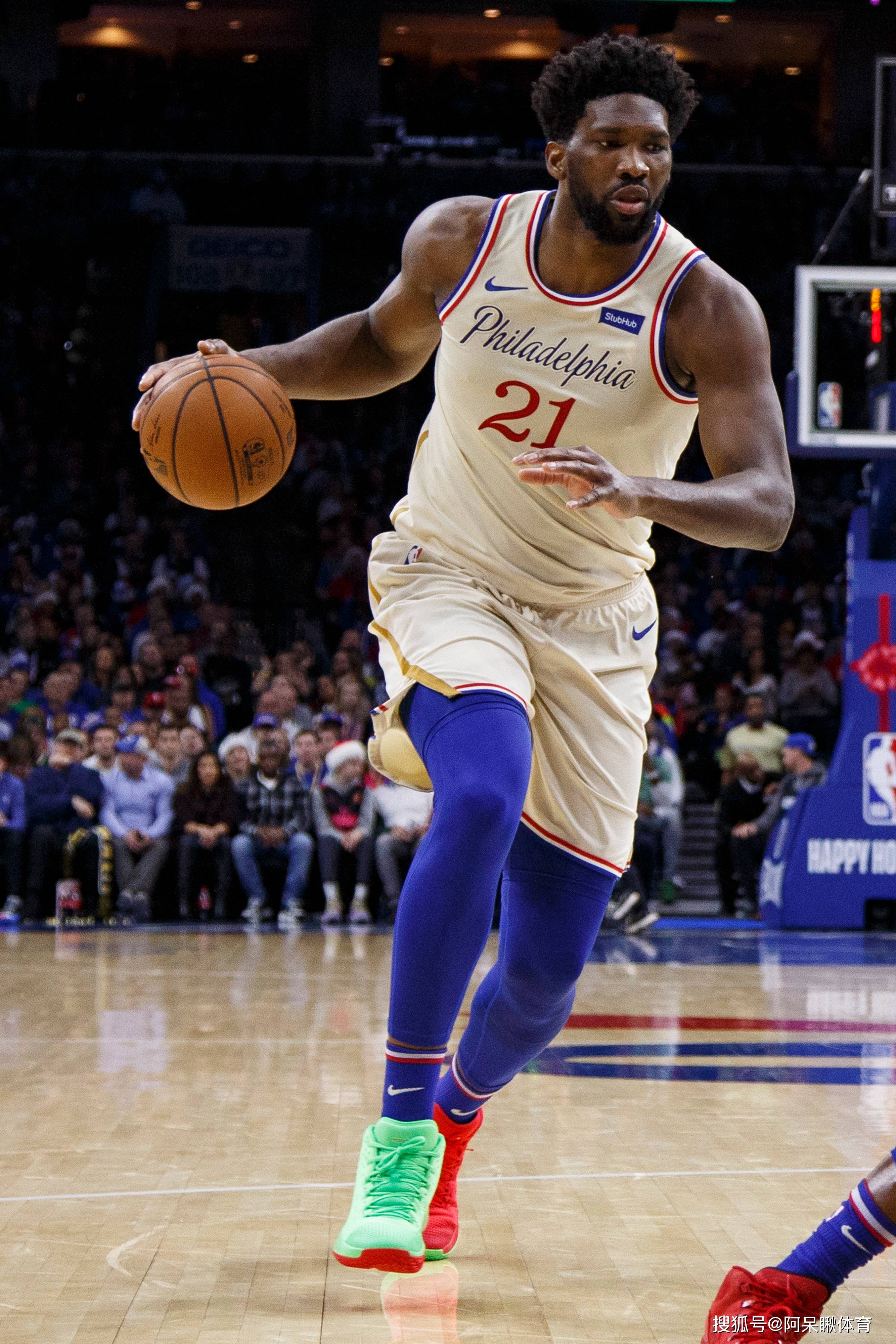 恩比德23155巴图姆6记三分献关键封盖76人险胜热火晋级季后赛