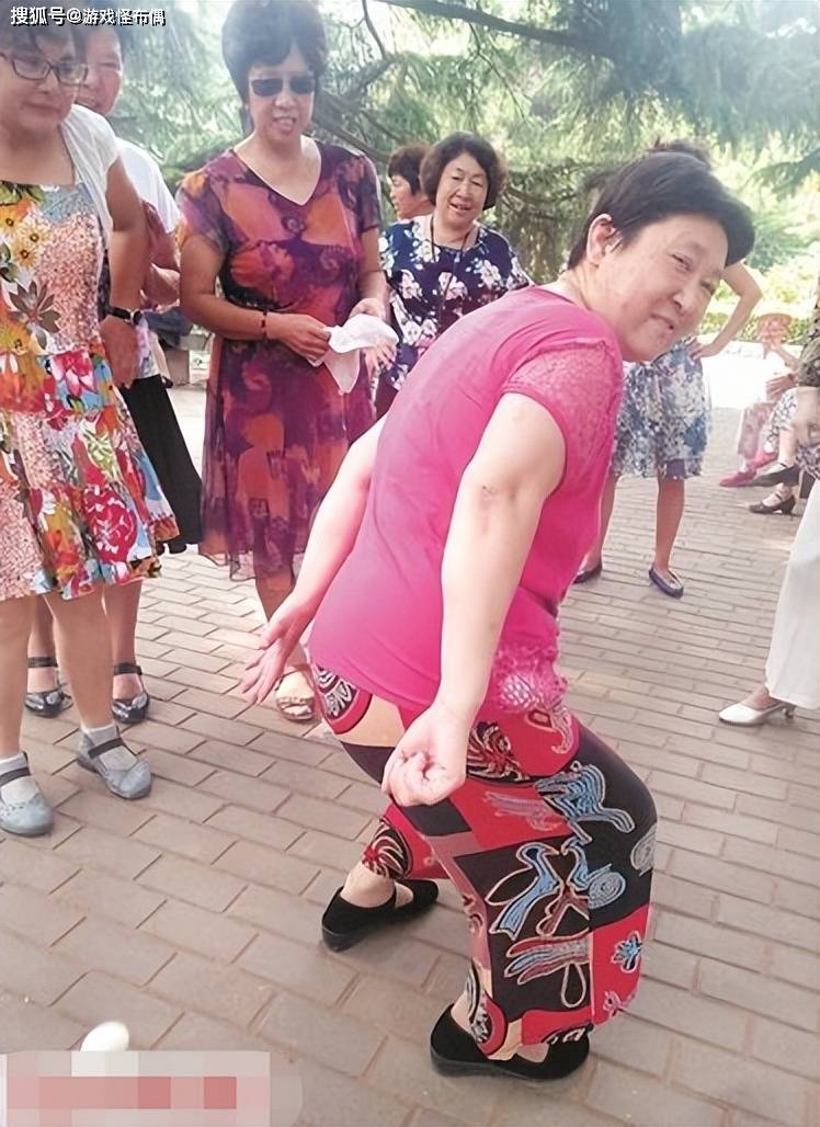 原创从洛阳大妈到00后风靡全网的小鸡舞被肯德基全面复兴