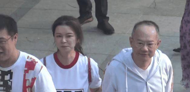 还记得于文凤吗?看着她笑感觉好甜!