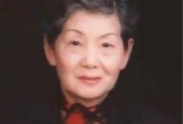 浙江女富豪,54岁被判死缓,丈夫跑路女儿自杀,获释后再成富豪_吴胜明