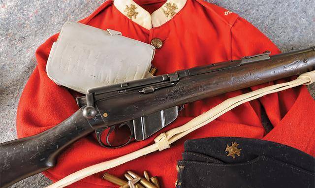 1888年,英军采用了他们所研发的一款新式步枪——李