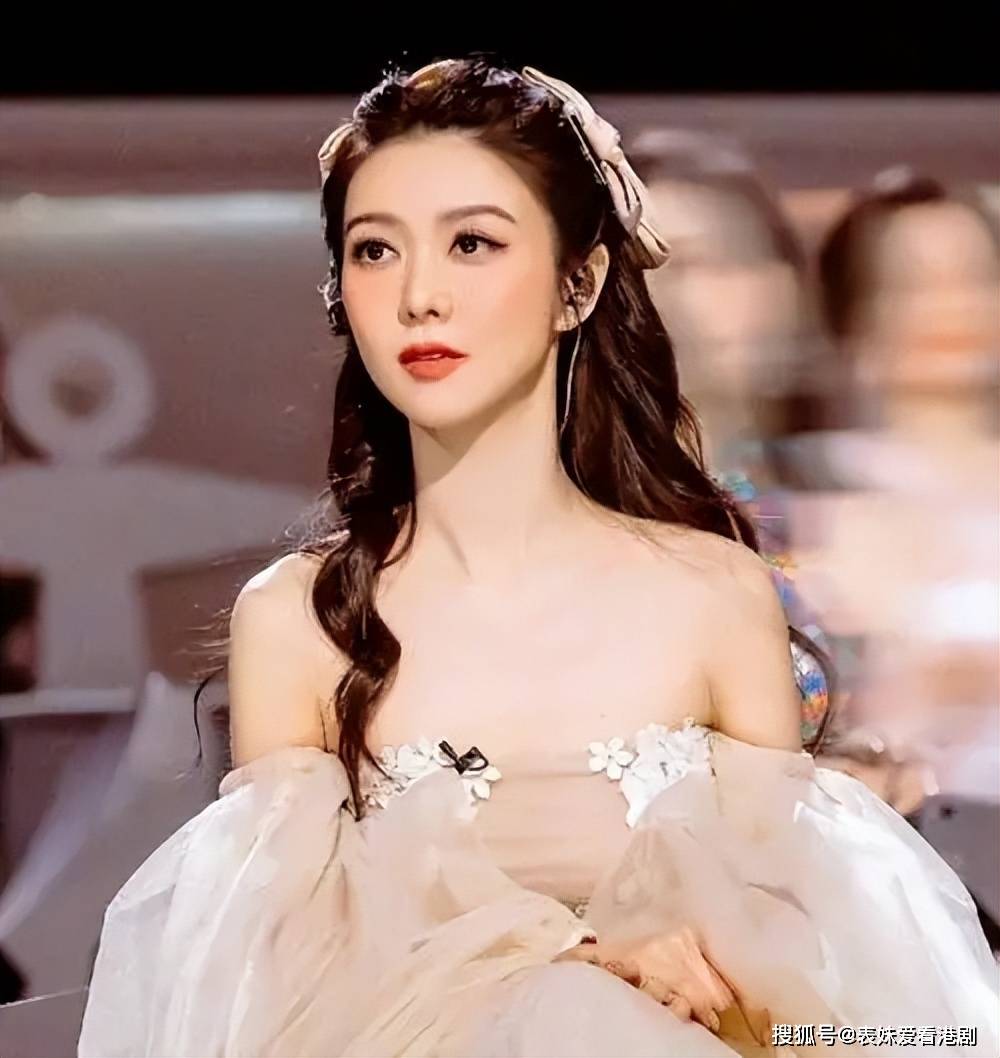 盘点港剧中那些拥有"初恋脸"的实力派女星!重温青涩时光!