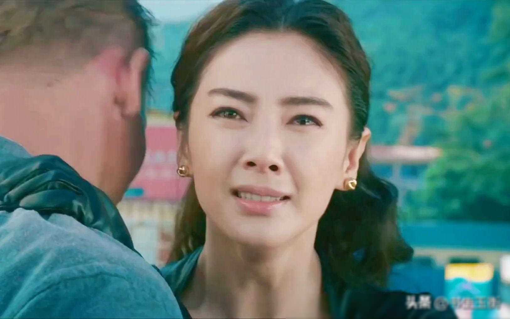 张雨绮早年与陈冠希合照曝光,周星驰的眼光果然独到!