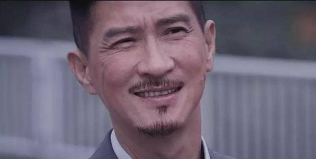 华语影坛最强"绿叶"的男演员,"影帝"中的"最佳男配",服!