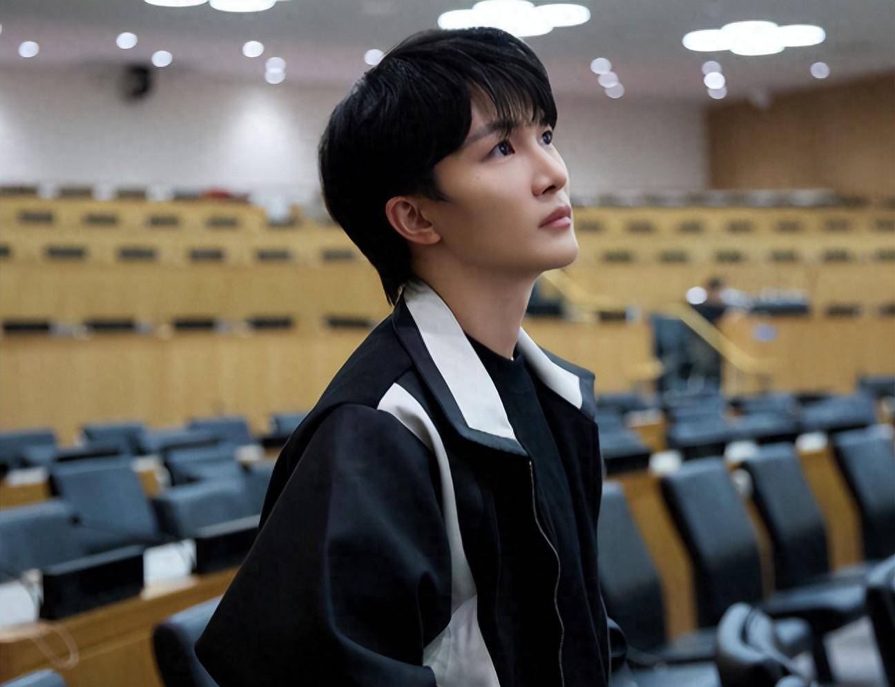 周深在联合国献唱和平颂用大鱼传播中国文化之美