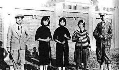 末代皇帝溥仪的七个妹妹都嫁给了谁她们结局如何