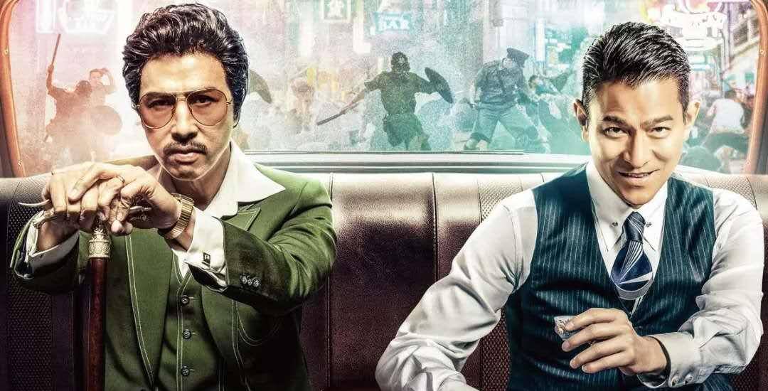 在拍摄《千王之王》时,导演王晶选择的是当时还没什么名气的张家辉做