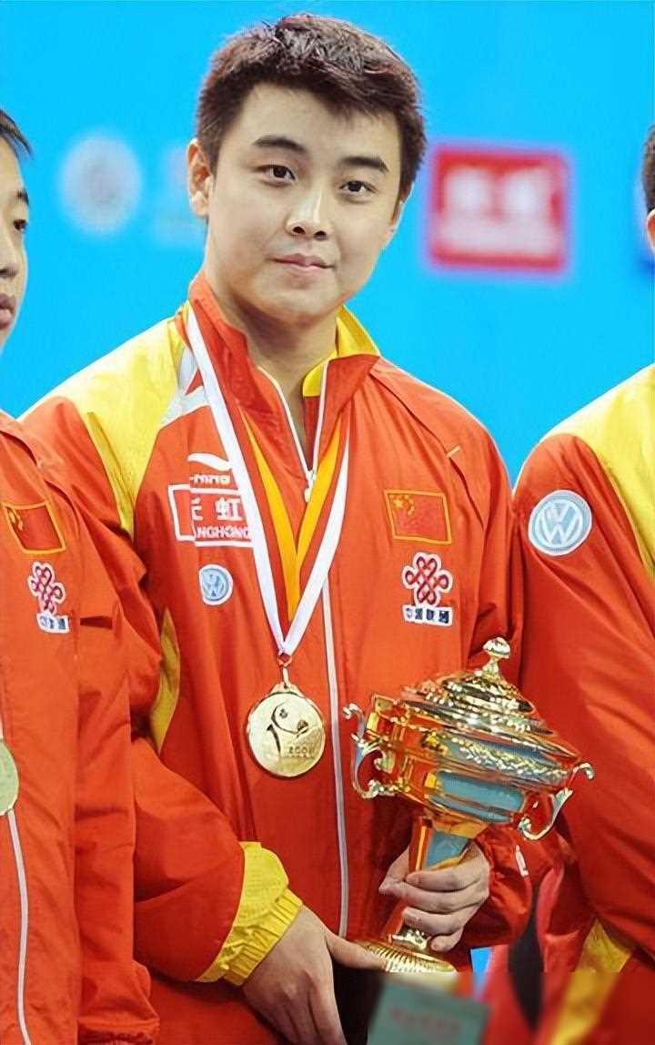 一双可爱兄弟与1米76美腿妻子分享盛宴_故事_乒乓球_人们