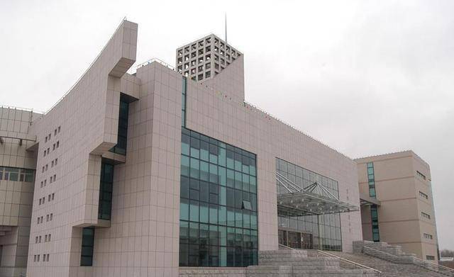 在新疆三所非常有名气的大学第二所刚参加完高考的一定听过