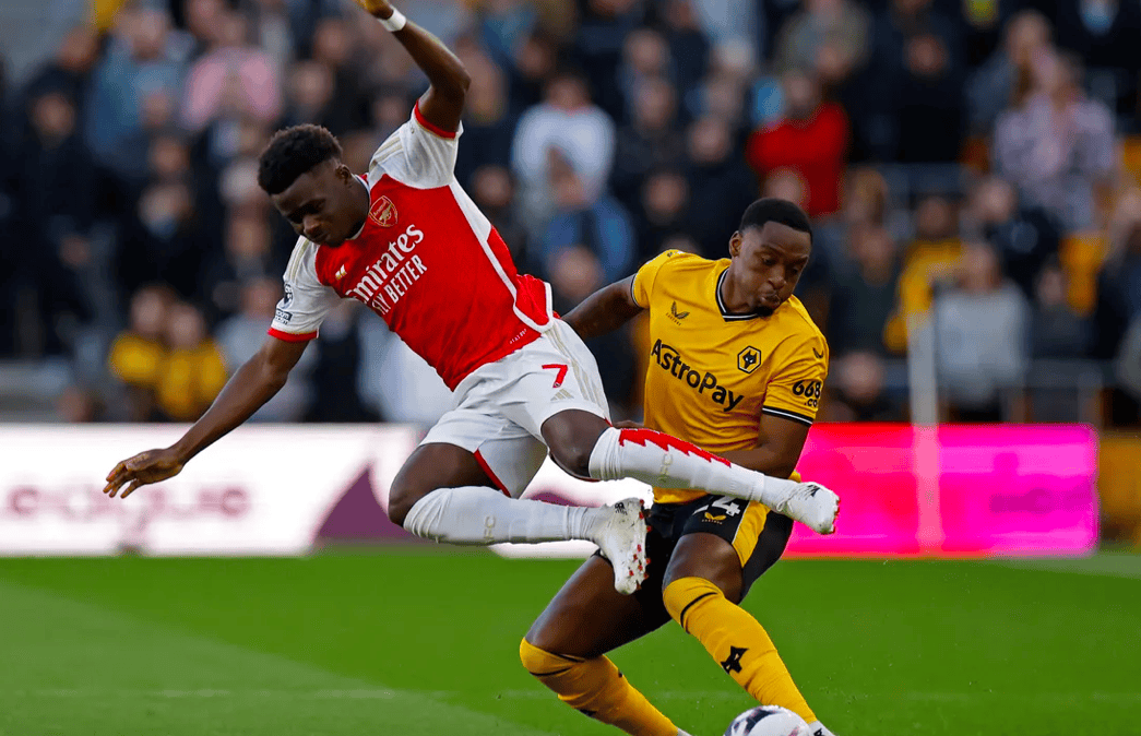 英超：阿森纳客场2-0狼队 近4场首胜 先赛一场重返榜首 特罗萨德破门