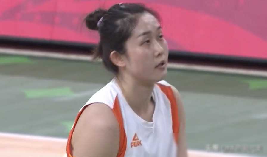 内蒙古女篮大胜四川,琼斯贡献分助攻,潘臻琦得到分