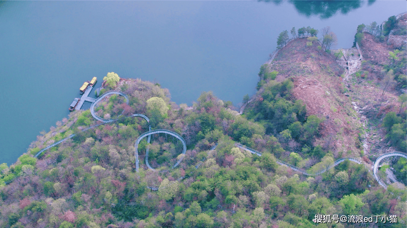 五一出游去哪儿玩?跟着董宇辉打卡武汉清凉寨,领略武汉山水之奇