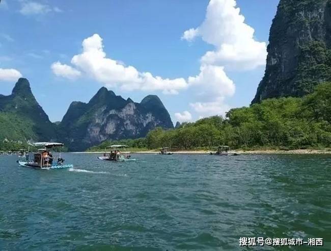 去广西桂林旅游不知道怎么玩,这篇桂林旅游攻略带你玩转桂林_漓江