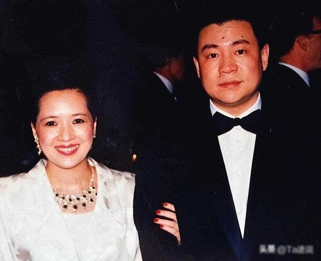 疯癫洪朝丰:刘德华曾为他感叹,分手后发疯如今成励志榜样