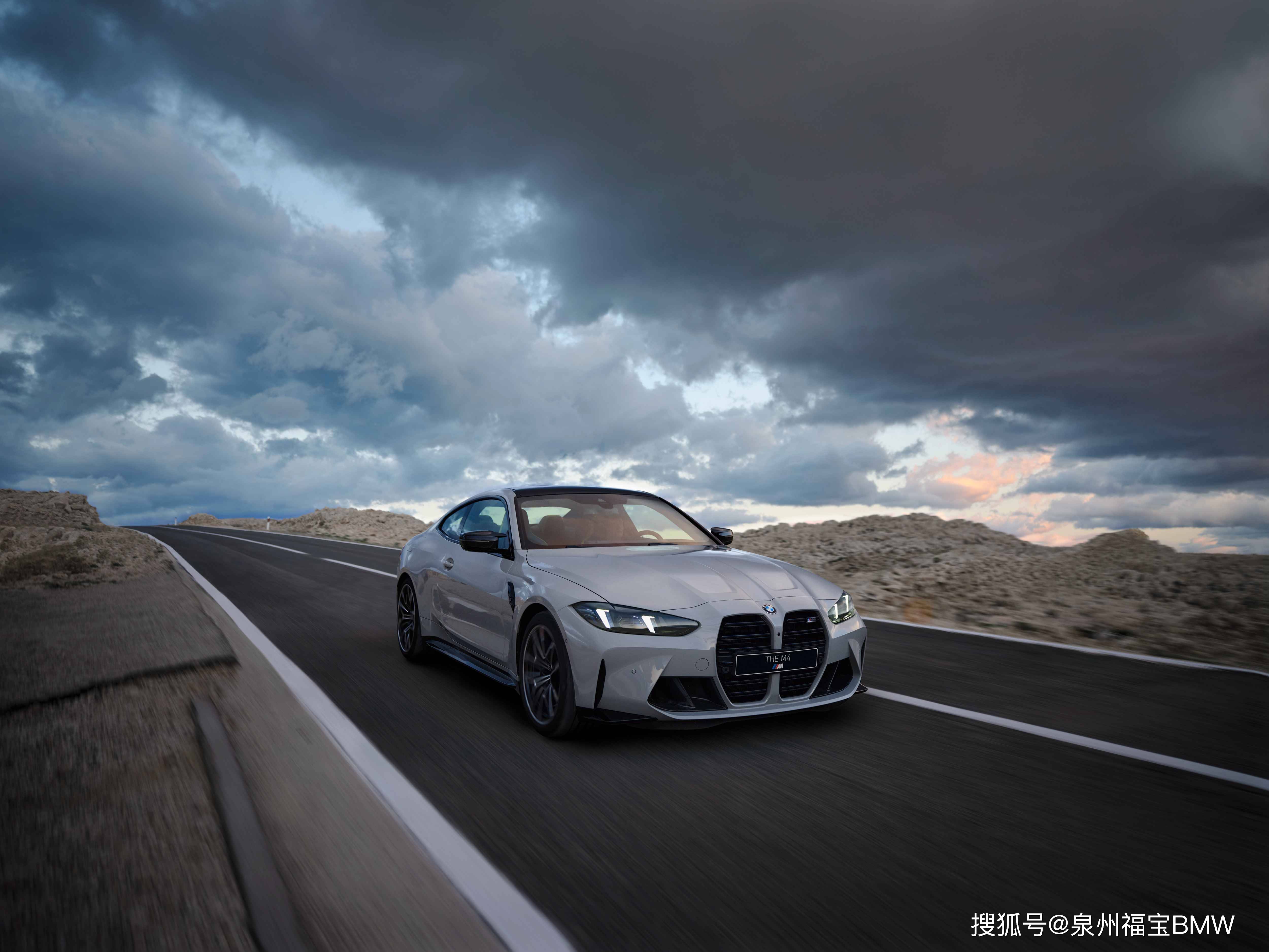 新bmw m4双门轿跑车及敞篷轿跑车上市,打造宝马极致驾趣