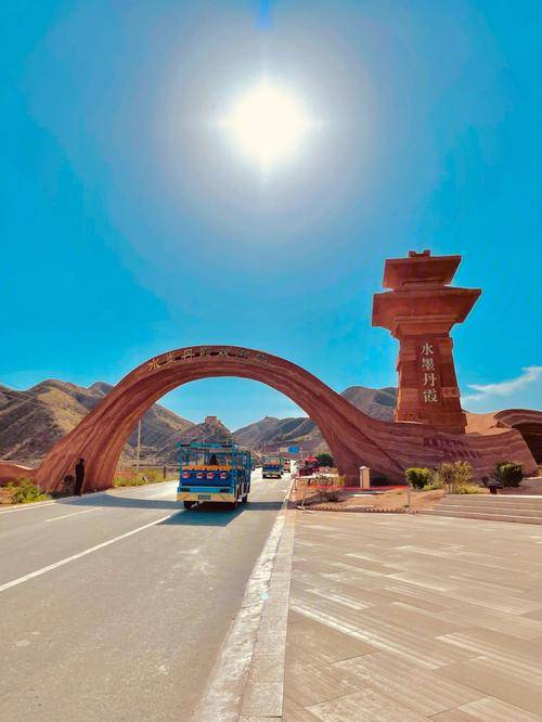 从红河市去西北旅游要多少钱?人均2k左右!赶紧码住!_青海_景点_建议