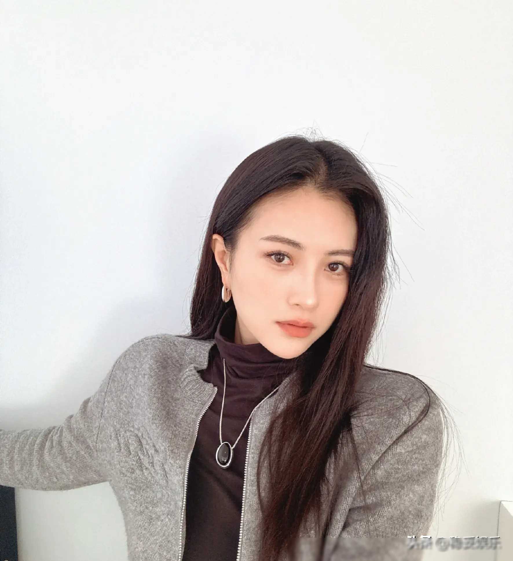 包文婧:演艺圈常青秘诀,如何应对变化莫测的演艺圈?