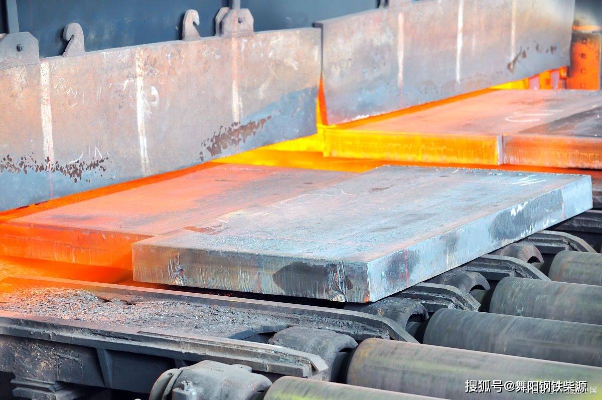 总之,q690d钢板作为一种高强度低合金结构钢板,具有优异的力学性能和