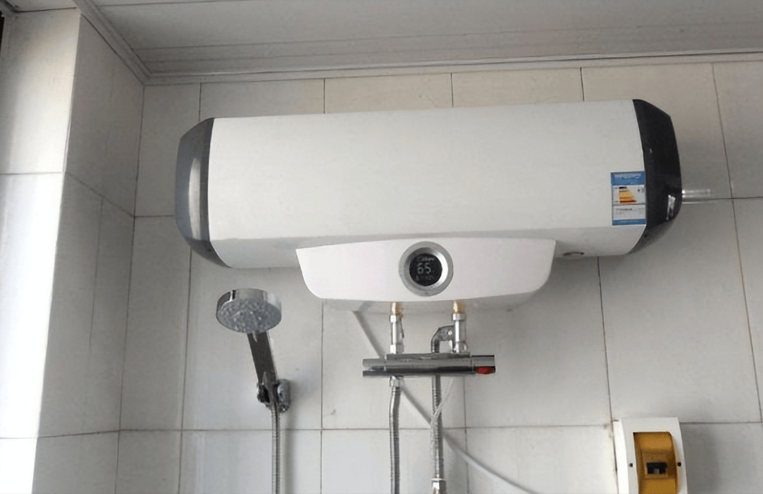洗澡时"电热水器"要不要断电?多亏维修师傅告诉我,以后别再做