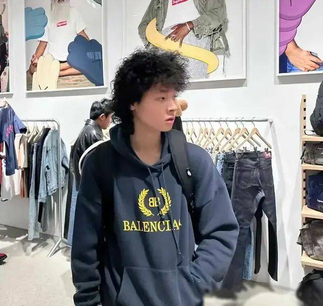 没浪费他爹的颜值基因!太会遗传了_马世嫒_马世天_网友