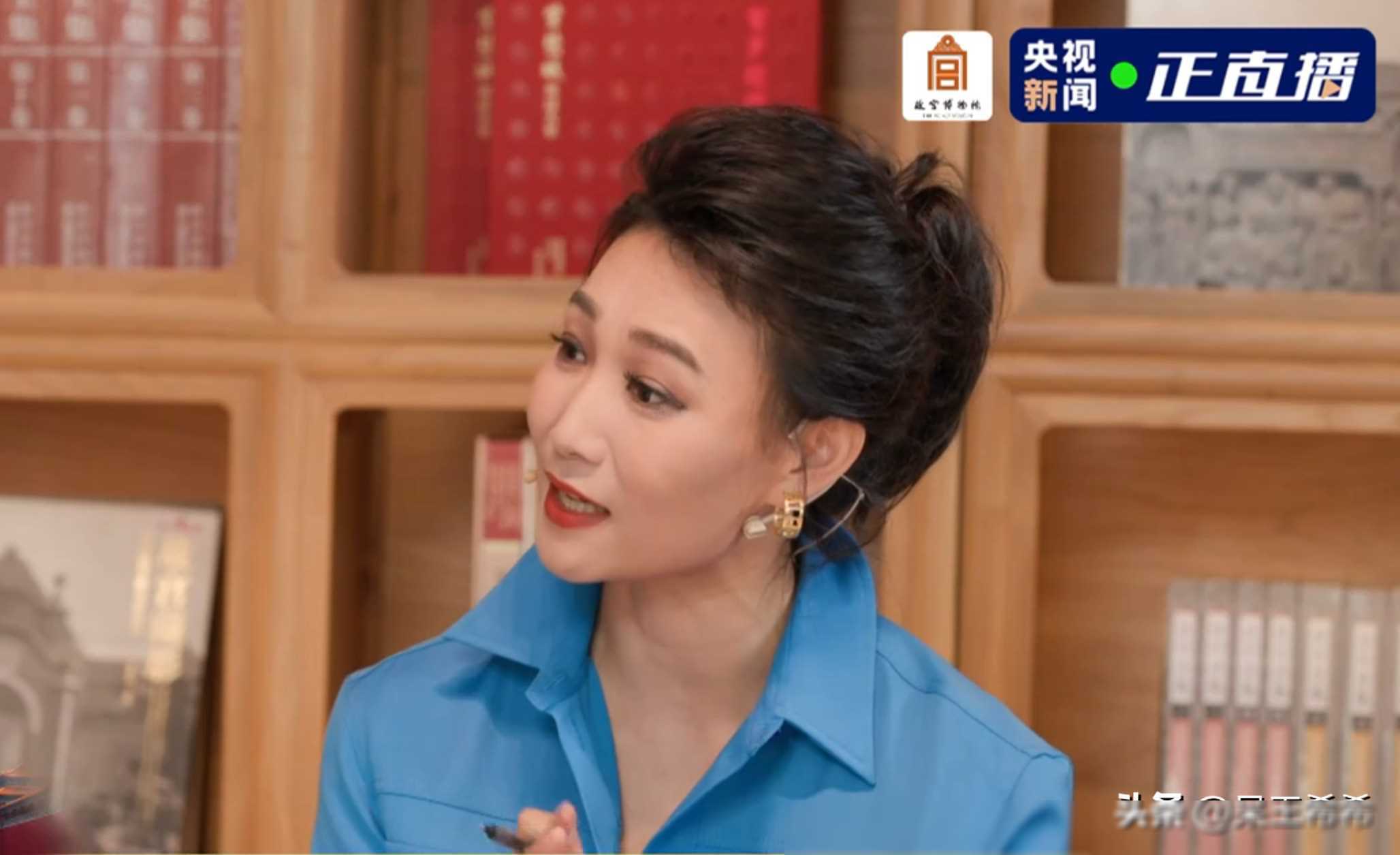 不论是哪种类型的节目,都无法与《新闻联播》相比.