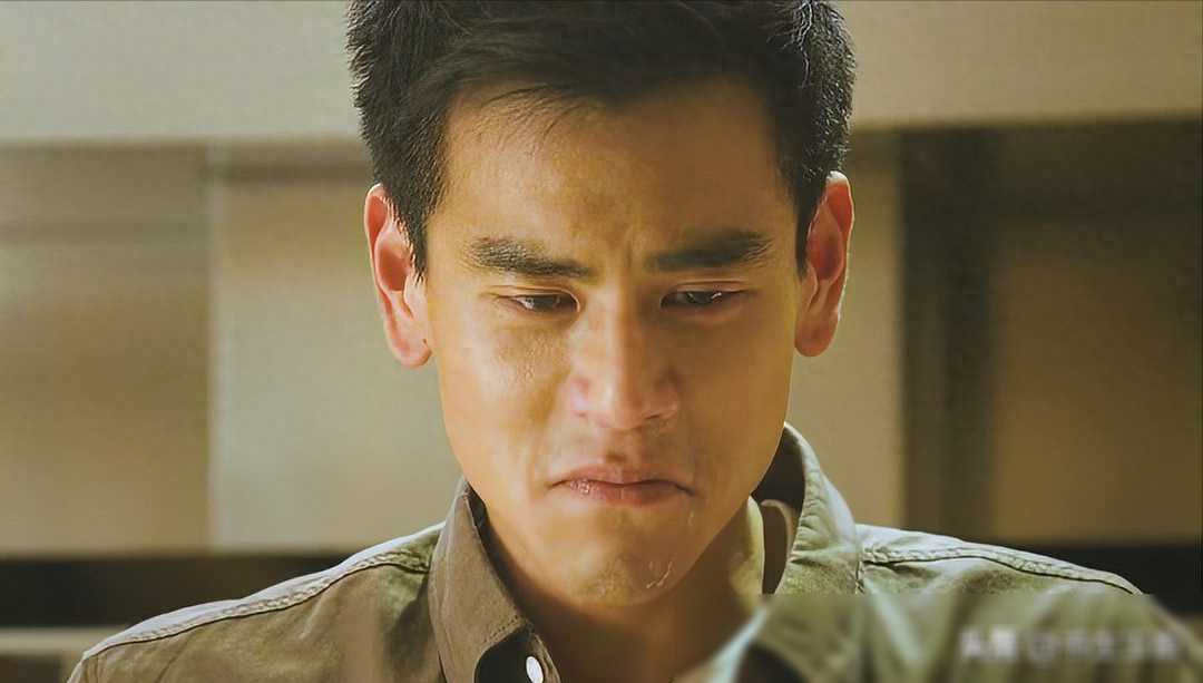 男神彭于晏:戏红人红后的另一片天地