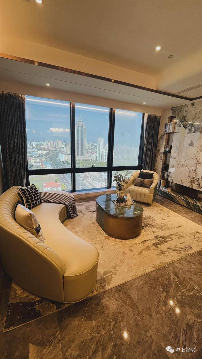 上海珑悦滨江 | 整栋江景大平层 | 地铁口 太古里旁 精装不限购