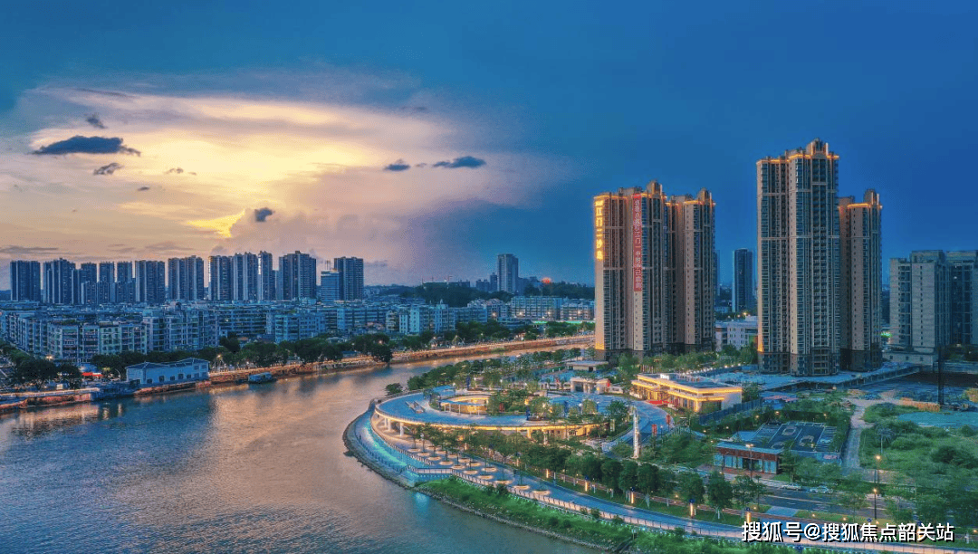 95㎡,102㎡,108㎡3房2厅2卫,约119㎡,125㎡3 1房2厅2卫户型图江门二沙