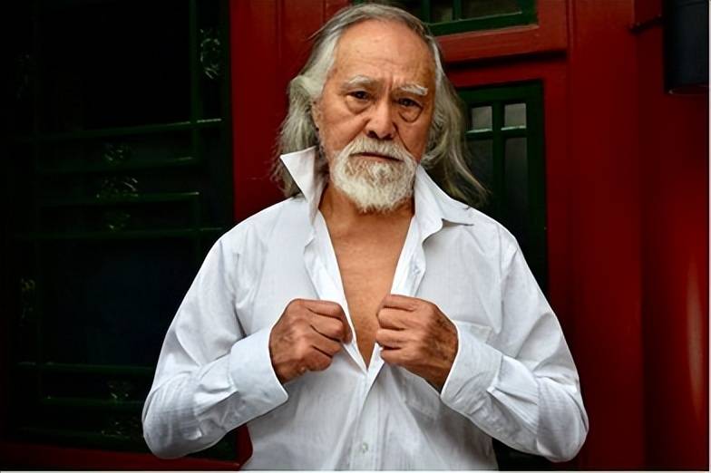 87岁,一身腱子肉,t台走秀引爆全场,爷叔王德顺,年轻人