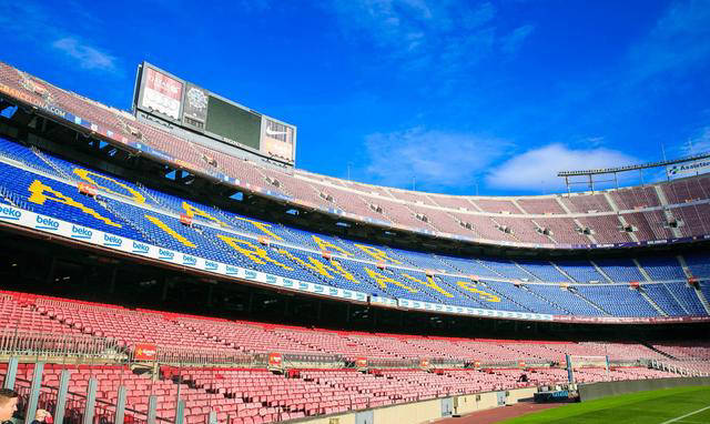 巴塞罗那:12亿欧元收入背后的商业智慧和前瞻性规划