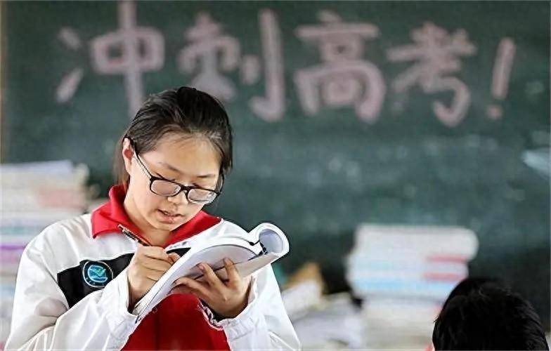 5大变化,2024年河南省高考不一样_招生_考生_志愿