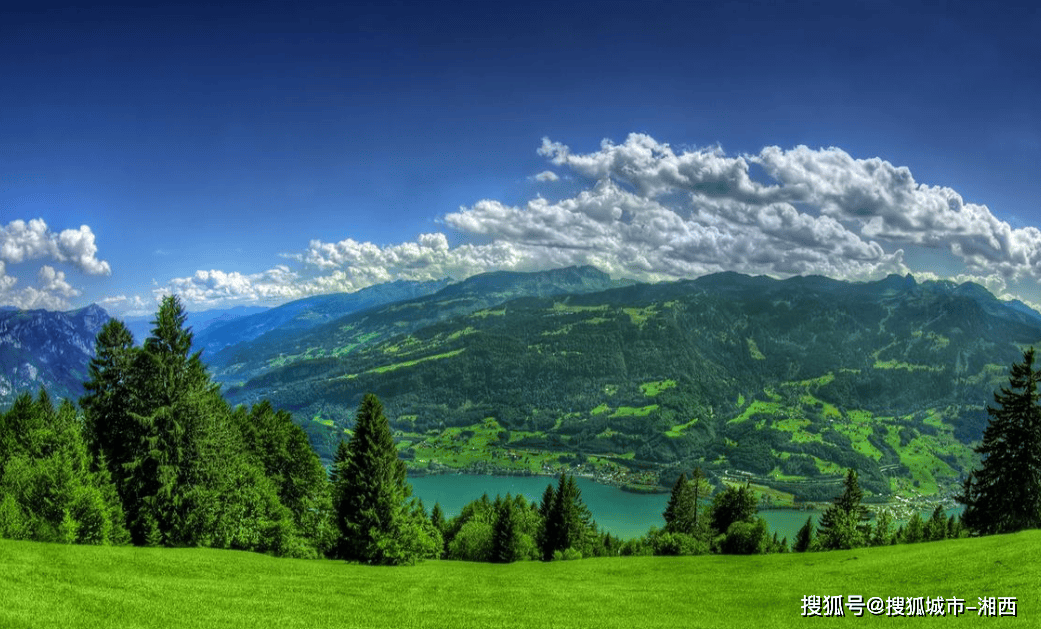 新疆旅游一个人需要多少钱,新疆精品行程7天要花多少费用?