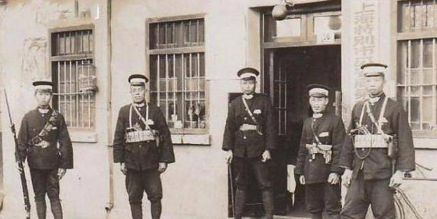 民国名媛,为夫生六子女被弃!因一件大衣,被丈夫和情敌合谋杀害