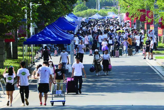 山东外事翻译职业_山东外事翻译学院_山东翻译外事学院官网