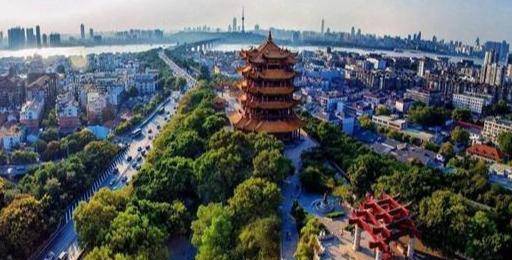 易中天:如果要迁都的话,我建议武汉