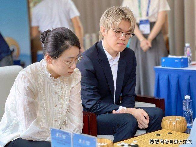 我9秒 你能比我更快吗 网友 要适度锻炼身体 柯洁绷不住了_李轩豪