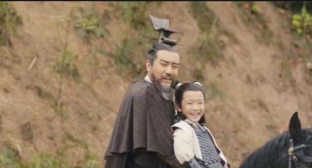 神童周不疑,10条妙计助曹操夺下城池,曹笑着说:留全尸_曹冲_刘先_刘表