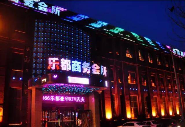 两年前浙江小伙欲轻生,民警冒险救人后,拿出手铐:跟我们走一趟