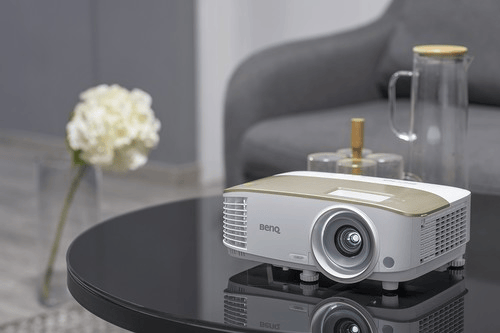 家用投影仪什么牌子好?测评员整理投影仪推荐