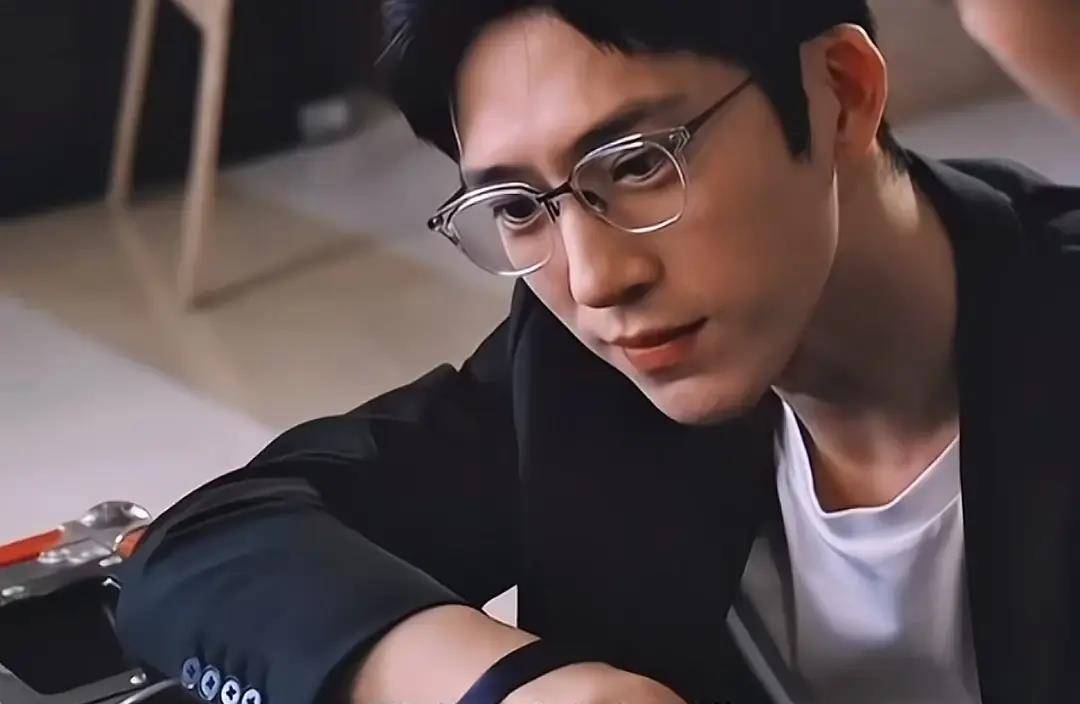 《新生》《我的阿勒泰》各看3集,一个想弃,一个看上瘾_电视剧_故事_费