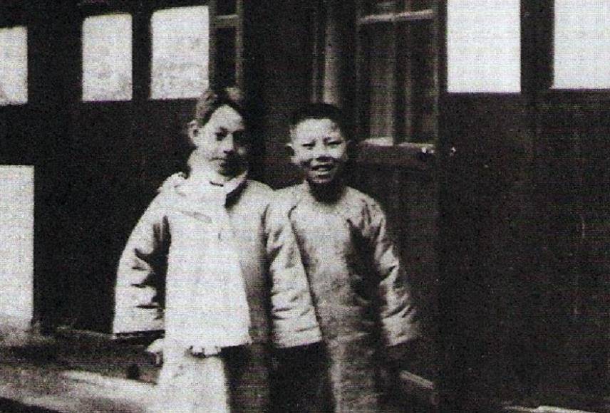 1995年张爱玲在美凄凉离世,死后一周后才被发现,卫生间丢满纸巾