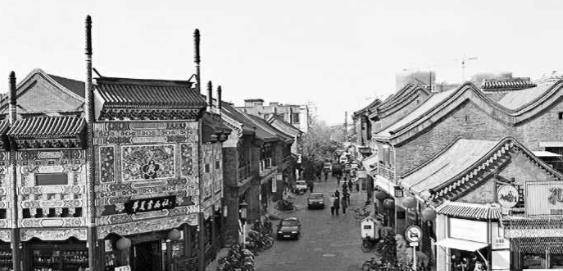 传世名画现身琉璃厂,老板:500两黄金一口价,一中年人当场买下