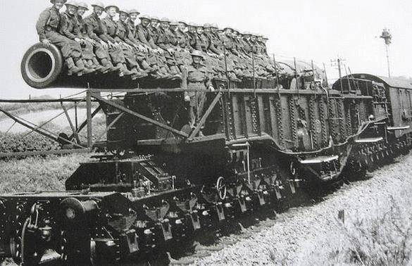 的大杀器,一战战后被禁用,二战再次成为德军宠儿_列车炮_大炮_炮弹